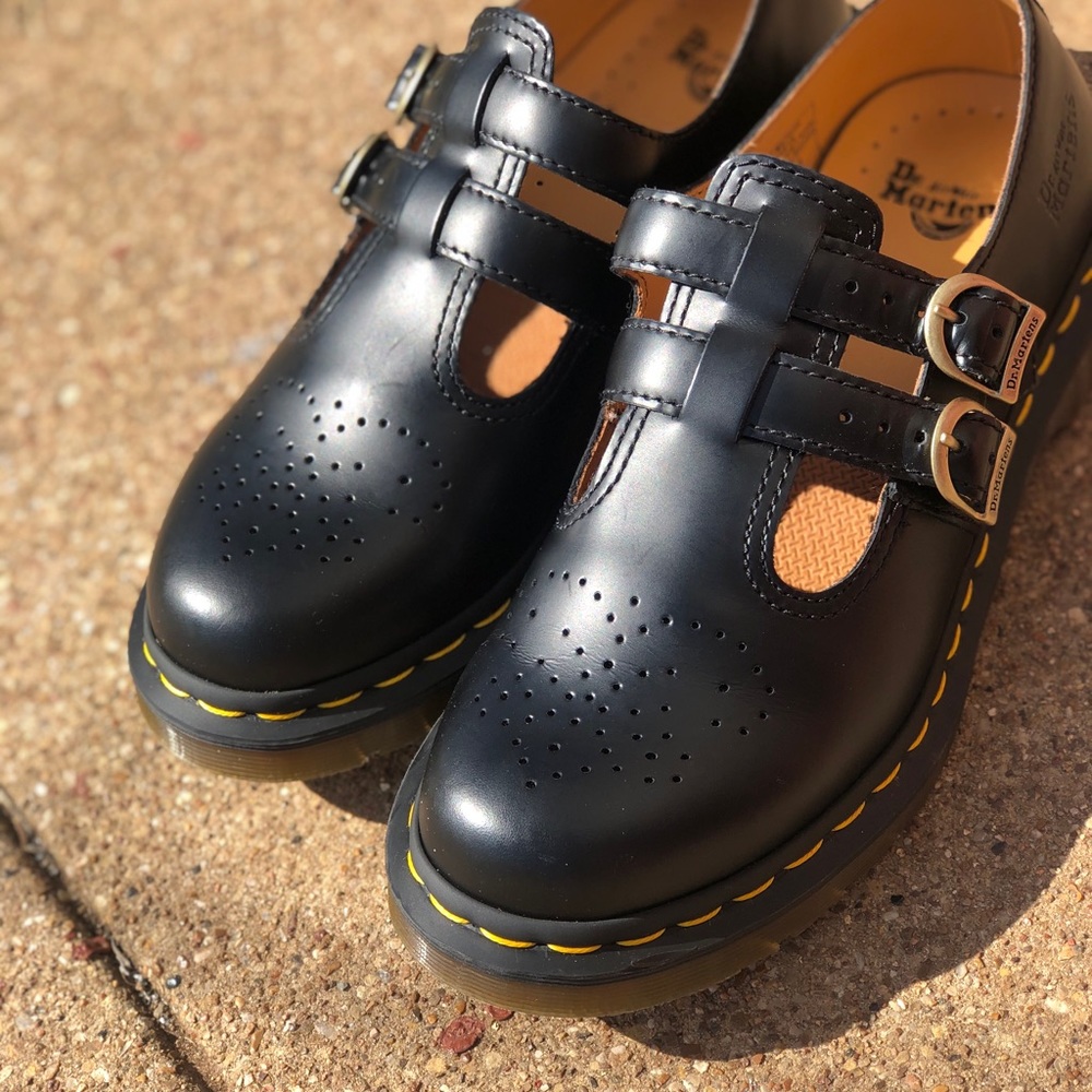 Dr. Marten’s 8065 Mary Jane Shoes